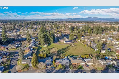 18601 SE Clinton St, Gresham, OR 97030 - Photo 43