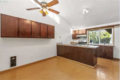 1217 NW 138th St, Vancouver, WA 98685 - Photo 13