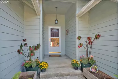 2288 11th St, Florence, OR 97439 - Photo 3