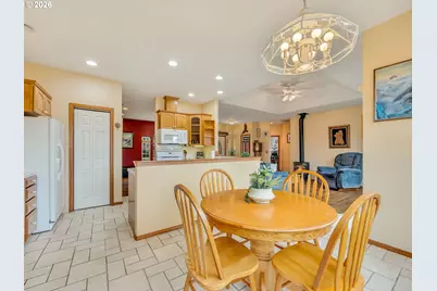 1720 Cooper St, Seaside, OR 97138 - Photo 13
