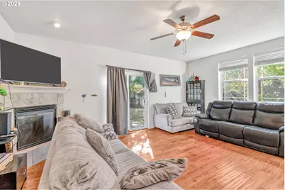 2278 SE 171st Ave, Portland, OR 97233 - Photo 13