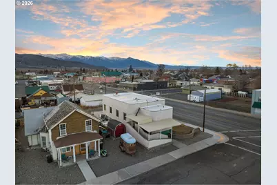 2100 7th St, Baker City, OR 97814 - Photo 5