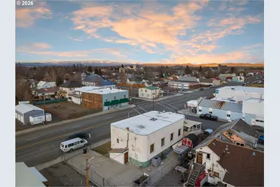 2100 7th St, Baker City, OR 97814 - Photo 7