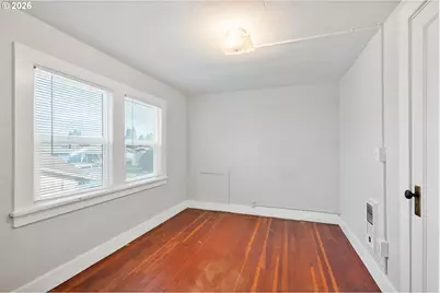 2103 36th Ave, Longview, WA 98632 - Photo 11