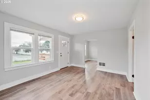 2103 36th Ave, Longview, WA 98632 - Photo 3