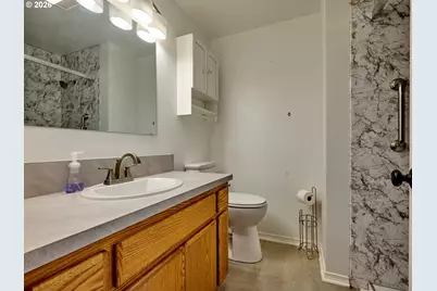 710 NW 11th St, McMinnville, OR 97128 - Photo 11