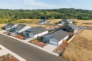 1125 SE Bugle Ave, Warrenton, OR 97146 - Photo 3