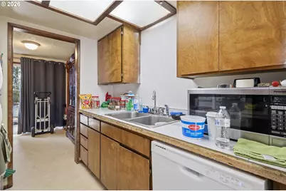 1675 N Danebo Ave, Eugene, OR 97402 - Photo 15