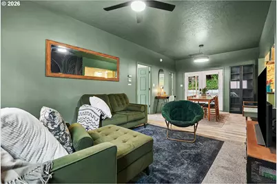 3030 SW Pendleton Ct, Portland, OR 97239 - Photo 11