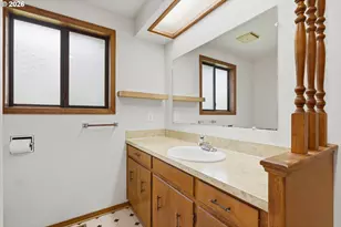 1418 Hemlock St NW, Salem, OR 97304 - Photo 27