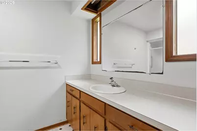 1418 Hemlock St NW, Salem, OR 97304 - Photo 21