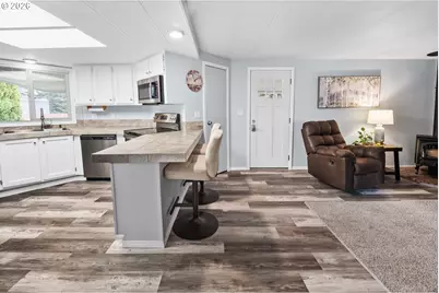 89695 Old Bog Rd, Warrenton, OR 97146 - Photo 5