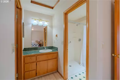 16007 NE Hickory St, Vancouver, WA 98682 - Photo 17