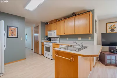 16007 NE Hickory St, Vancouver, WA 98682 - Photo 9
