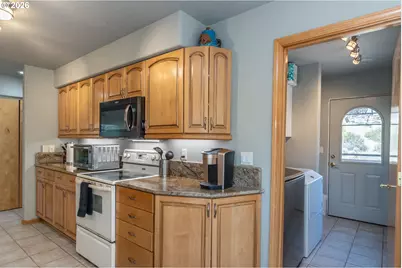 1265 Evergreen Ridge Rd, Riddle, OR 97469 - Photo 15
