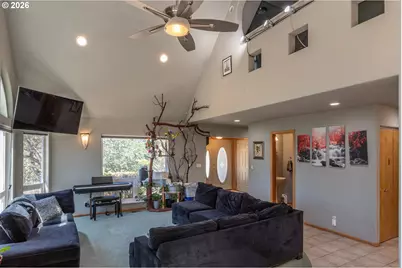 1265 Evergreen Ridge Rd, Riddle, OR 97469 - Photo 7