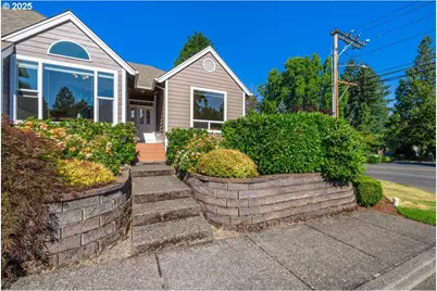 5725 Windfield Loop, Lake Oswego, OR 97035 - Photo 3