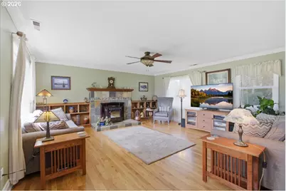 16770 Swan Ave, Oregon City, OR 97045 - Photo 9