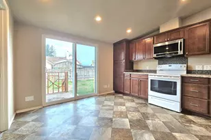 4285 Fergus Ave, Eugene, OR 97402 - Photo 11