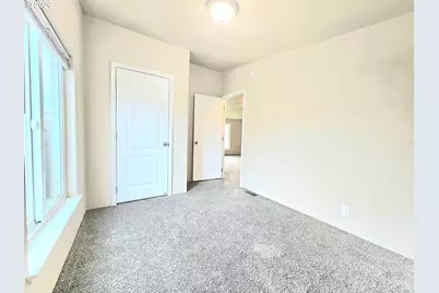 4285 Fergus Ave, Eugene, OR 97402 - Photo 17