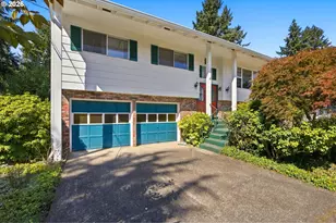 1136 Madrona Dr, Oregon City, OR 97045 - Photo 3