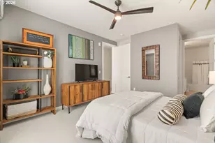 425 NE Bryant St, Portland, OR 97211 - Photo 27