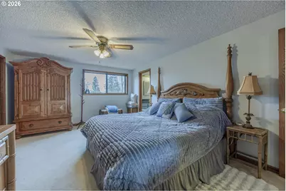 197 Manderville Ln, Roseburg, OR 97471 - Photo 23