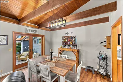 2069 Cedar Ct, North Bend, OR 97459 - Photo 13