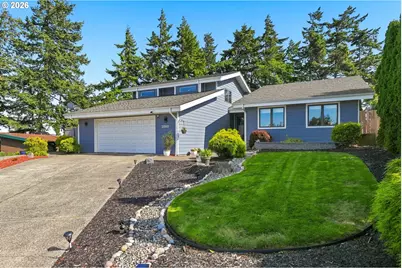 2069 Cedar Ct, North Bend, OR 97459 - Photo 3
