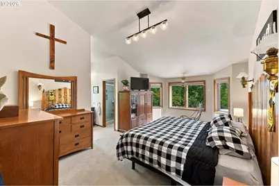 2069 Cedar Ct, North Bend, OR 97459 - Photo 9