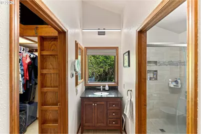 2069 Cedar Ct, North Bend, OR 97459 - Photo 23