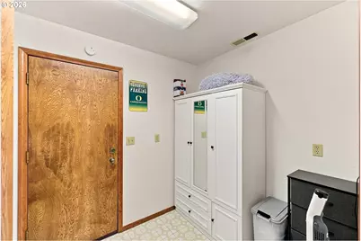 2069 Cedar Ct, North Bend, OR 97459 - Photo 39