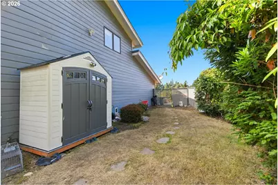2069 Cedar Ct, North Bend, OR 97459 - Photo 47