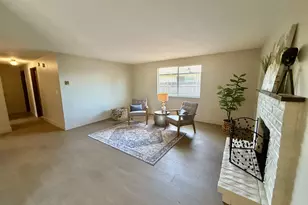 4478 Hilton Dr, Eugene, OR 97402 - Photo 11