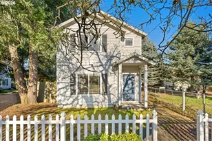 6311 SE Woodstock Blvd, Portland, OR 97206 - Photo 1