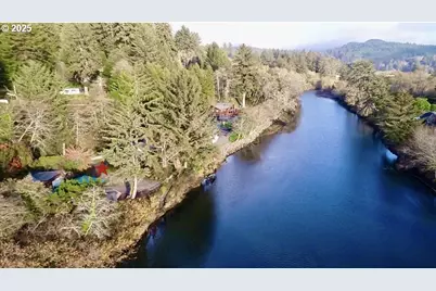 99268 Winchuck River Rd, Brookings, OR 97415 - Photo 17