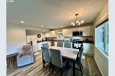 99268 Winchuck River Rd, Brookings, OR 97415 - Photo 21