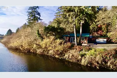 99268 Winchuck River Rd, Brookings, OR 97415 - Photo 3