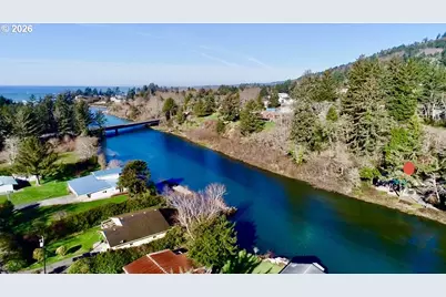 99268 Winchuck River Rd, Brookings, OR 97415 - Photo 13