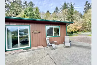 99268 Winchuck River Rd, Brookings, OR 97415 - Photo 7