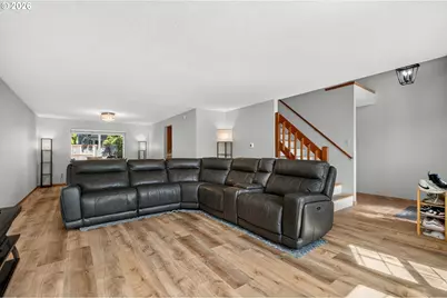 12701 SW Sorrel Dock Ct, Portland, OR 97223 - Photo 3