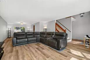12701 SW Sorrel Dock Ct, Portland, OR 97223 - Photo 3
