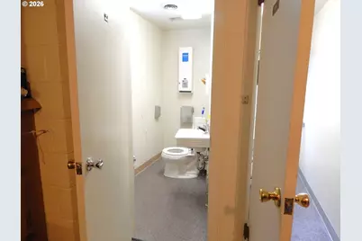 229 N First St, Drain, OR 97435 - Photo 27