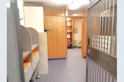 229 N First St, Drain, OR 97435 - Photo 21