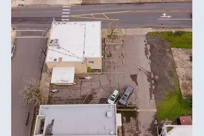 229 N First St, Drain, OR 97435 - Photo 13