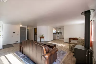 1730 Cedar St, Sweet Home, OR 97386 - Photo 5