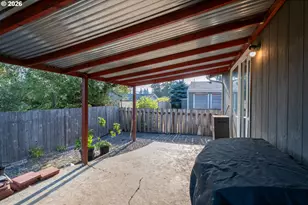 1730 Cedar St, Sweet Home, OR 97386 - Photo 25