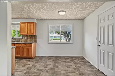 161 N 7th St, Jefferson, OR 97352 - Photo 13