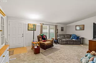 1225 W 10th Ave, Junction City, OR 97448 - Photo 5