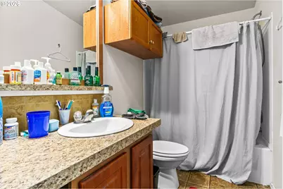 1225 W 10th Ave, Junction City, OR 97448 - Photo 17